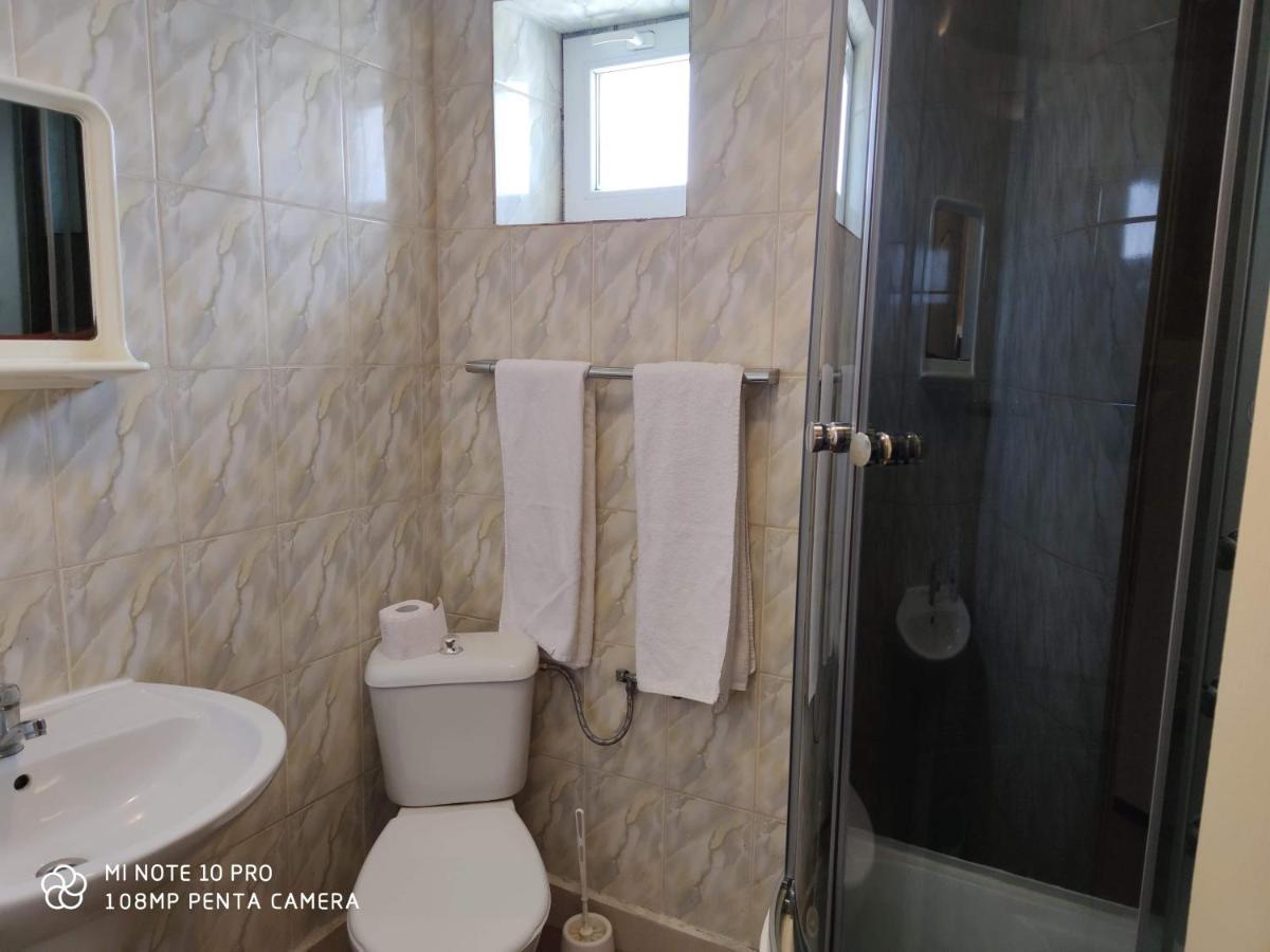 קריובה Alfredo Hostel מראה חיצוני תמונה
